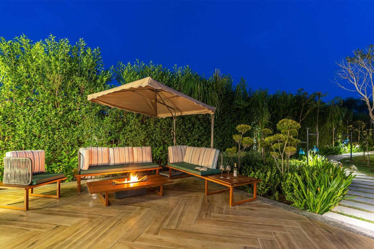 Stayvista At Serenity Farms With Pool, Lawn, Bonfire & Bbq Sohna Exterior foto