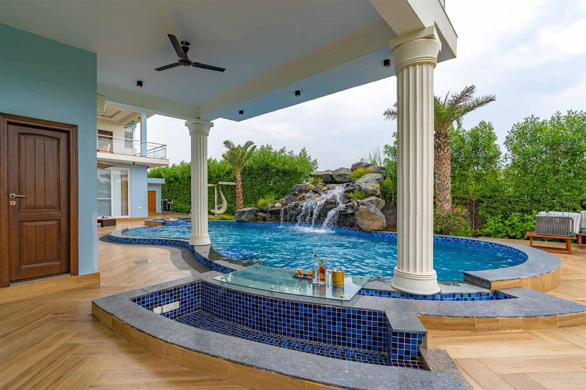 Stayvista At Serenity Farms With Pool, Lawn, Bonfire & Bbq Sohna Exterior foto